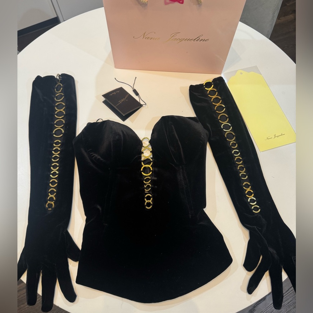 Nana Jacqueline Sahara tube corset w gloves